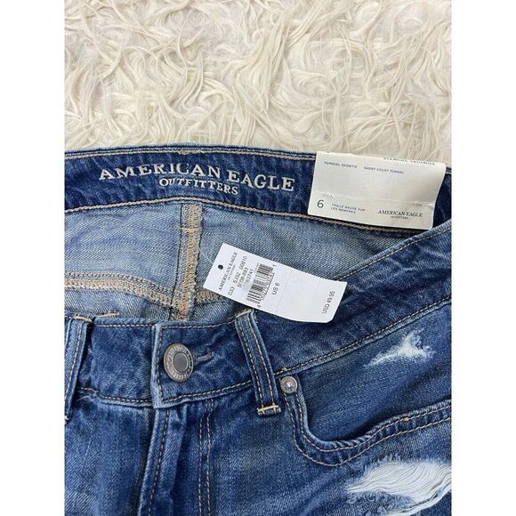 American Eagle NWT Jeans Shorts Tomgirl Shortie Cut Off AE Distressed Denim 6 - Picture 3 of 9